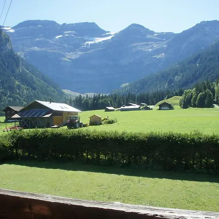 Chalet Des Isles شاليه